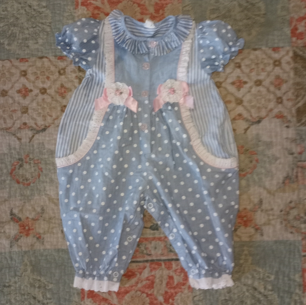 Vintage Baby girl jumpsuit